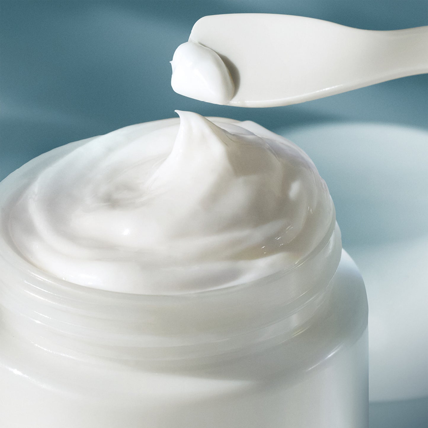 La Mer Crème de la Mer Moisturizing Cream - Image 5