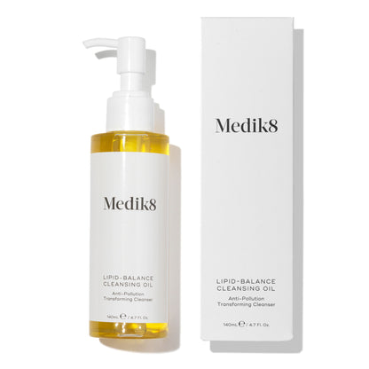 Medik8 Lipid-Balance Cleansing Oil - Application