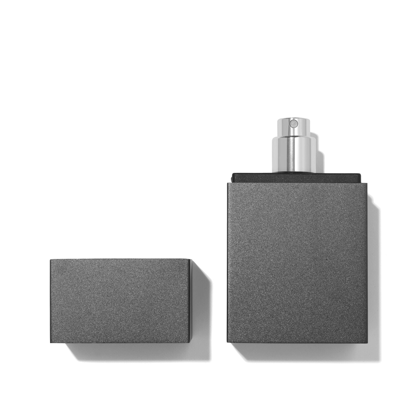 Escentric Molecules Molecule 01 Eau de Toilette - Image 5