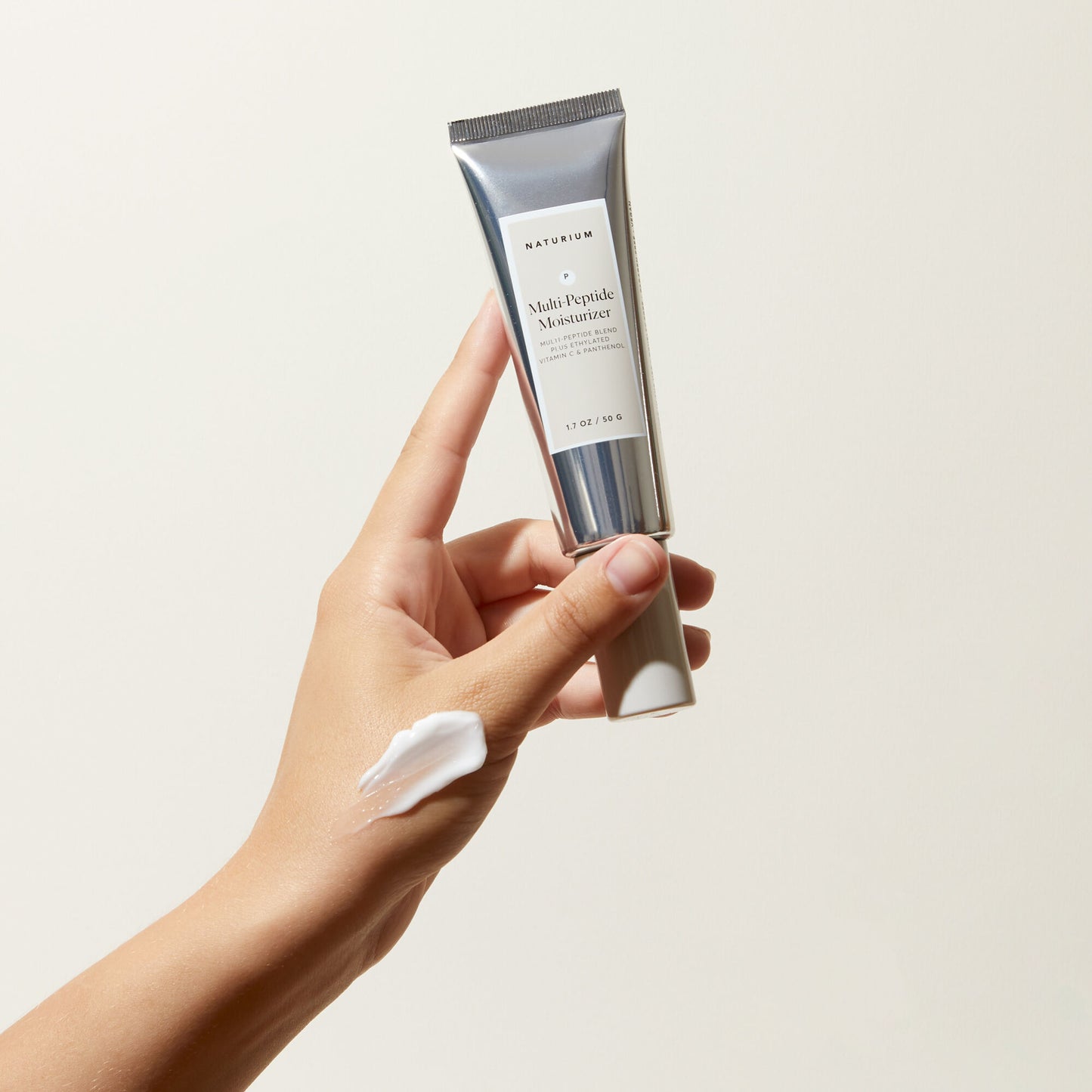 NATURIUM Multi-peptide Moisturizer - Application