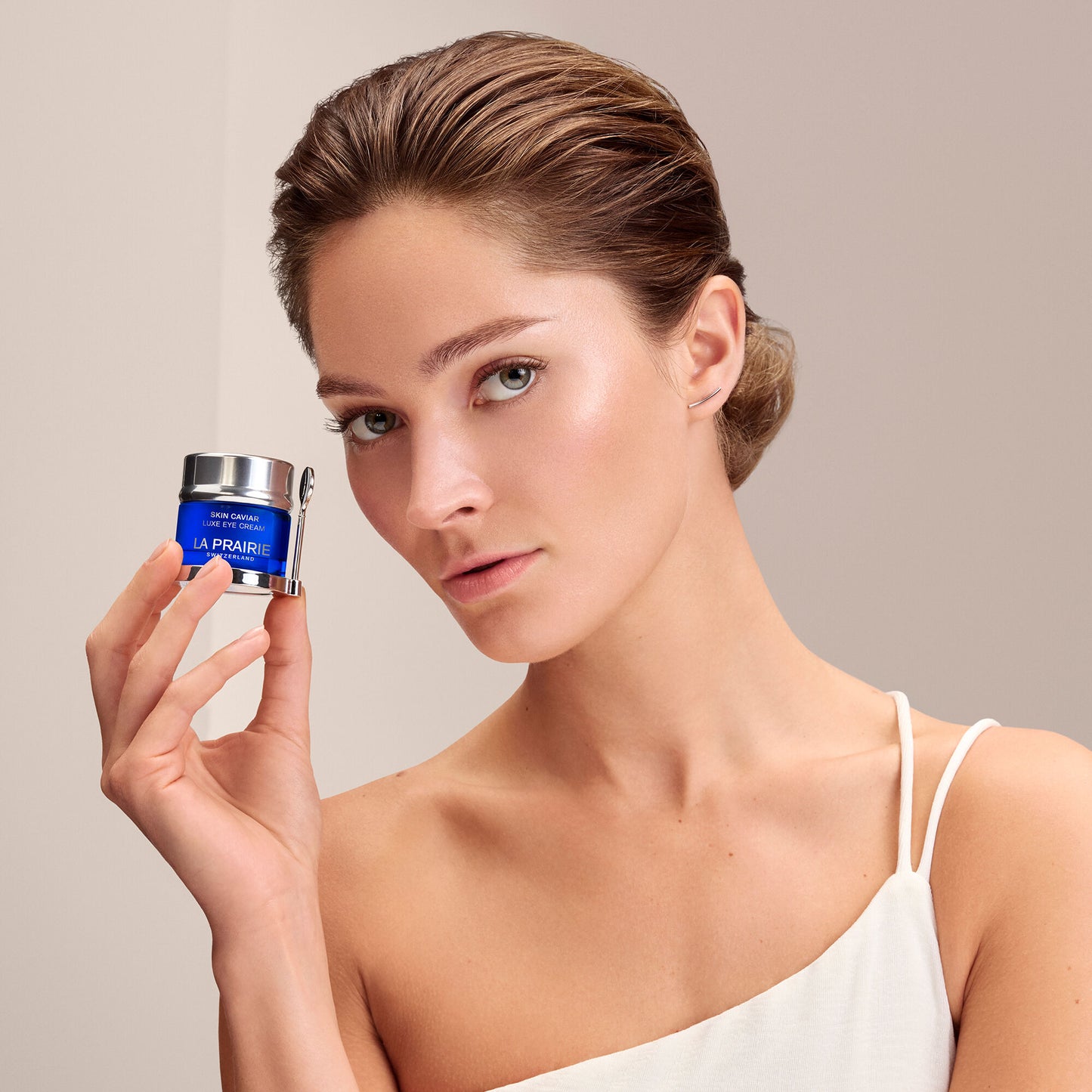 LA PRAIRIE Skin Caviar Luxe Eye Cream - Image 5