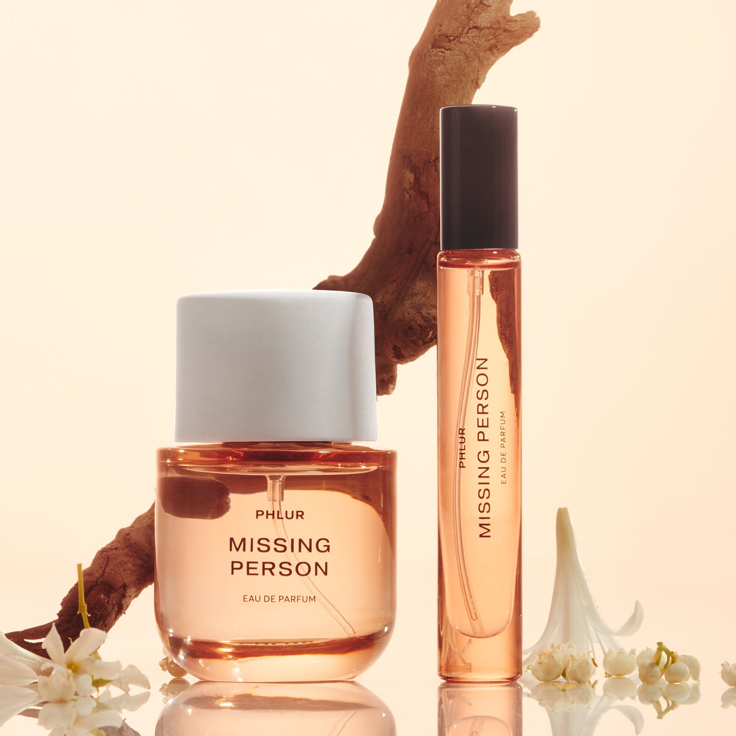 PHLUR Missing Person Eau de Parfum - Application