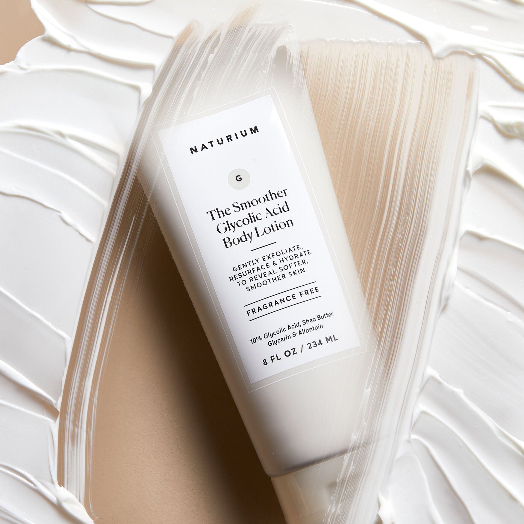 NATURIUM The Smoother Glycolic Acid Body Lotion - Application