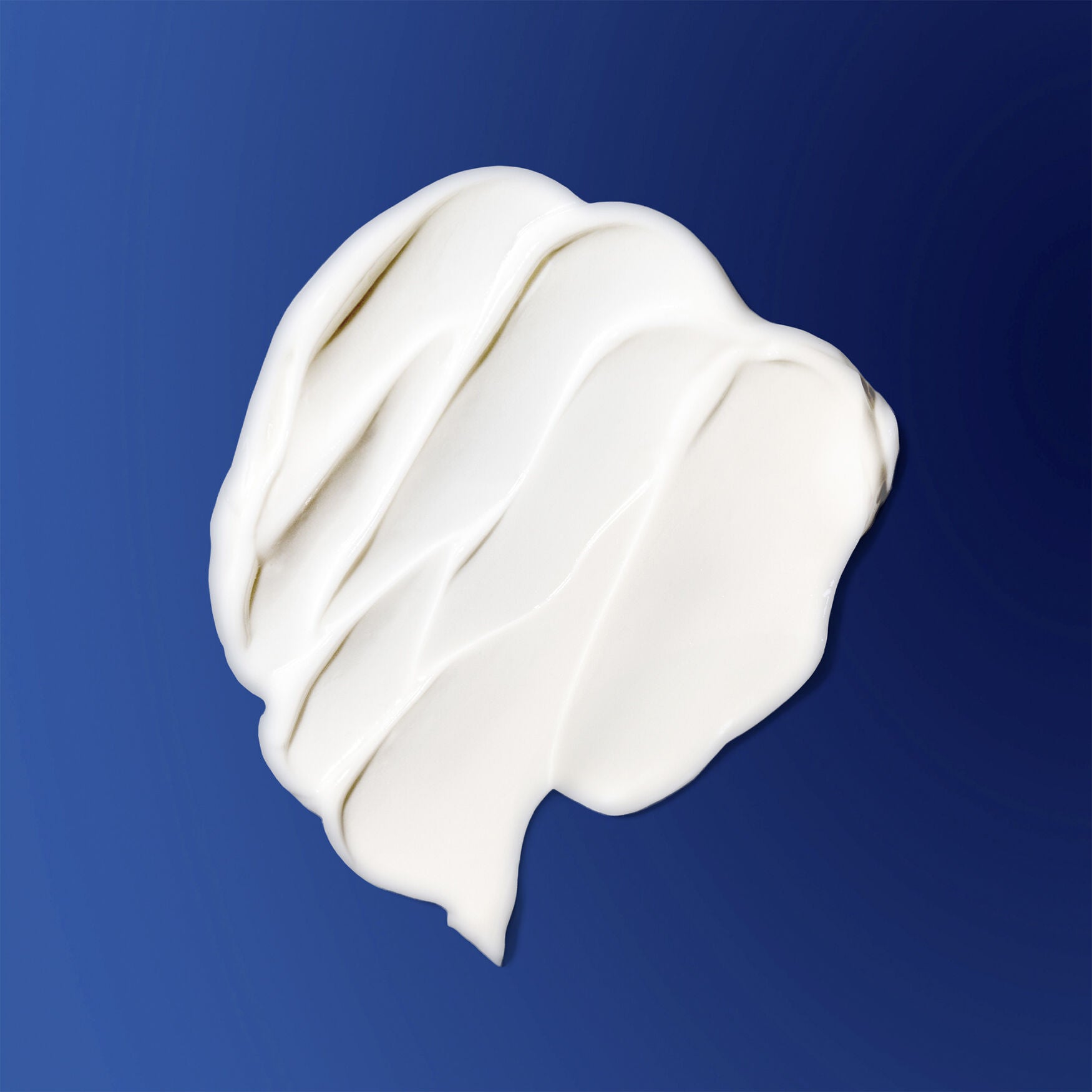 Augustinus Bader The Rich Eye Cream - Application