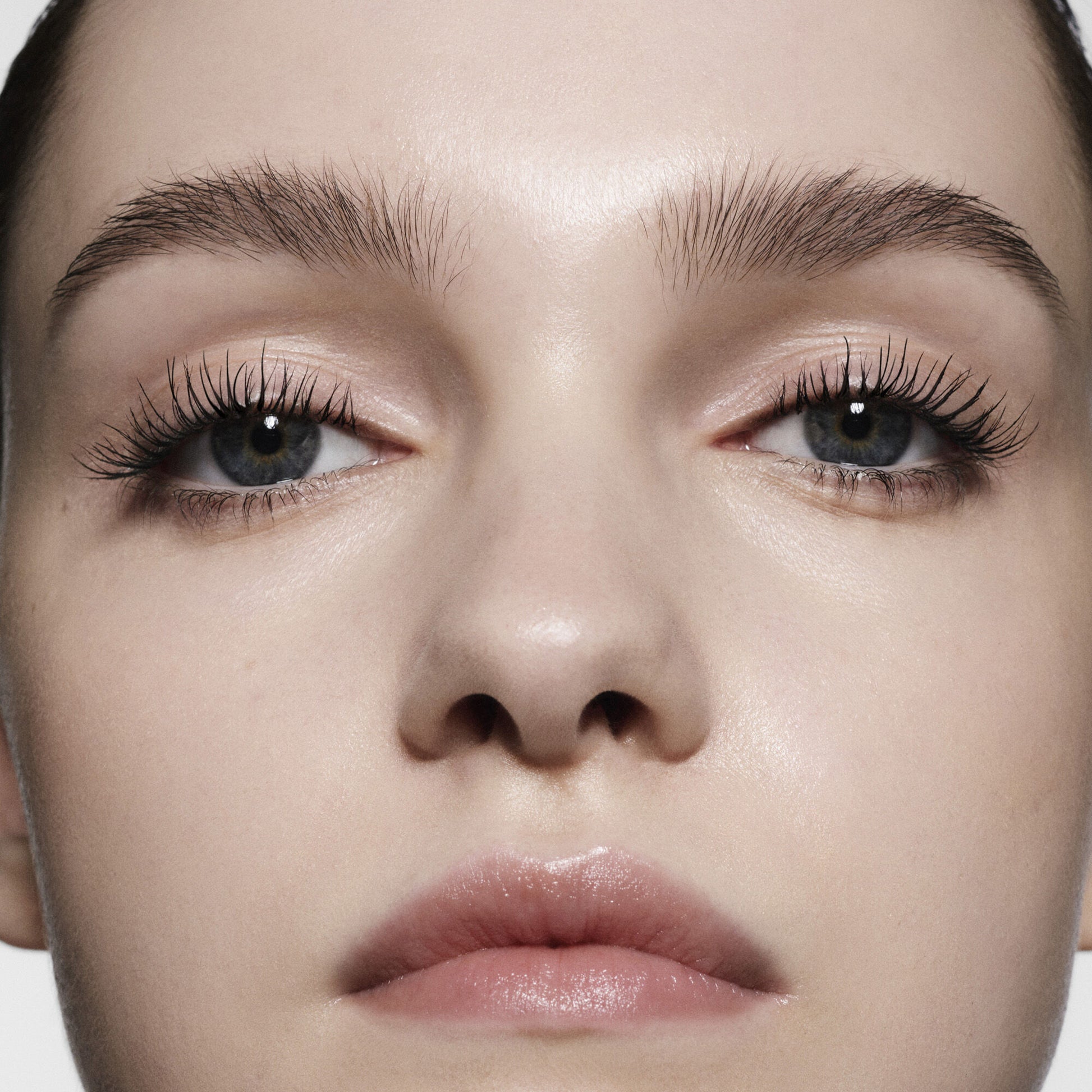 Victoria Beckham Beauty Vast Lash Mascara - Image 4