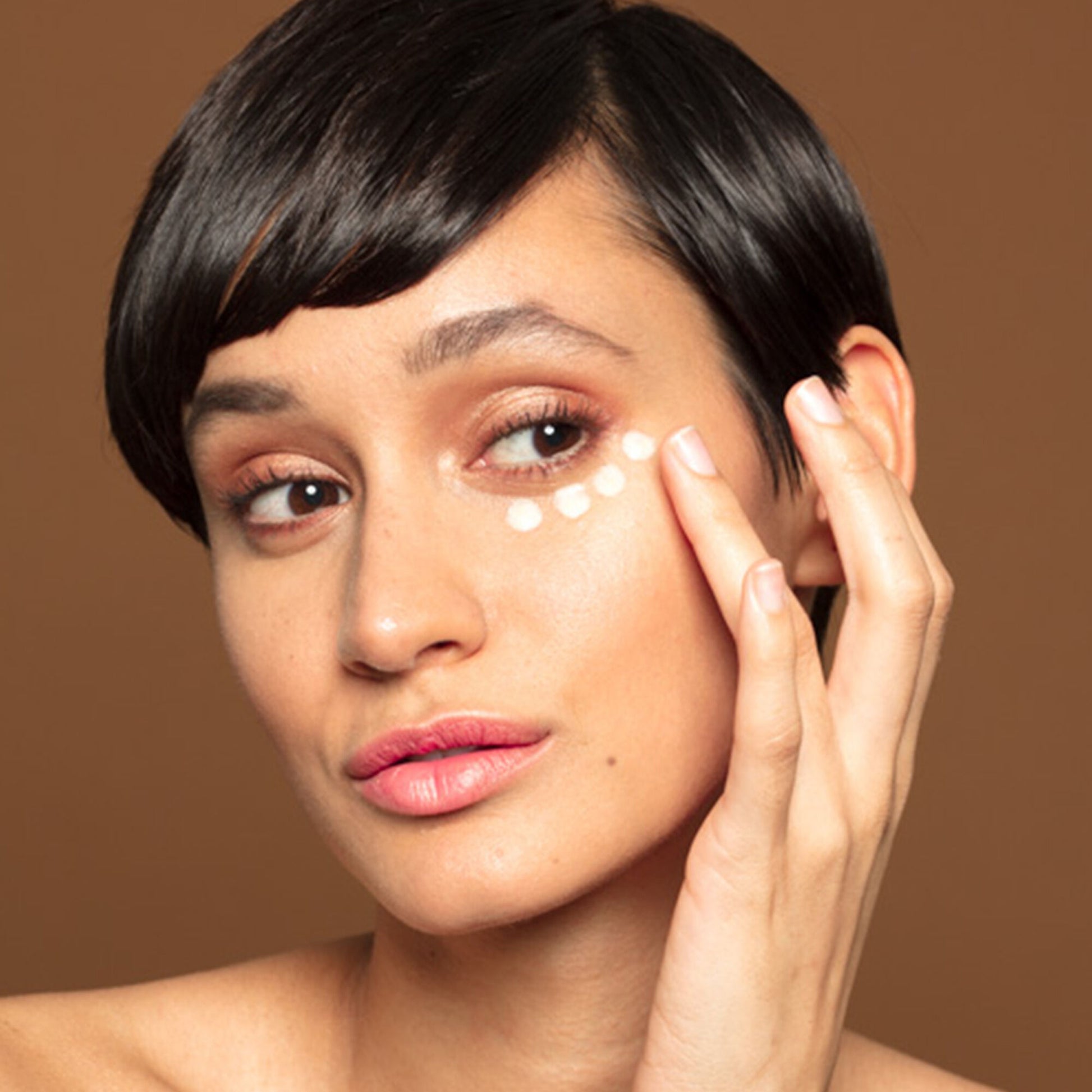Sunday Riley Autocorrect Brightening and Depuffing Eye Contour Cream - Image 7