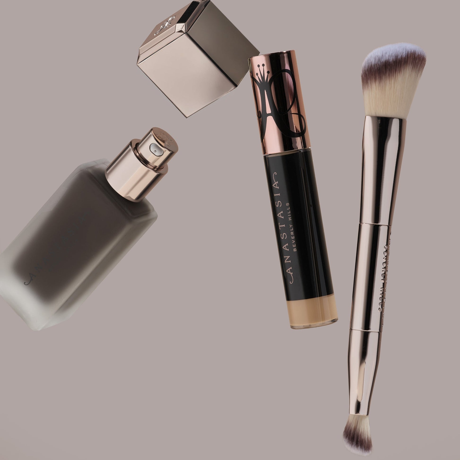 Anastasia Beverly Hills Impeccable Foundation & Face Brush - Image 6
