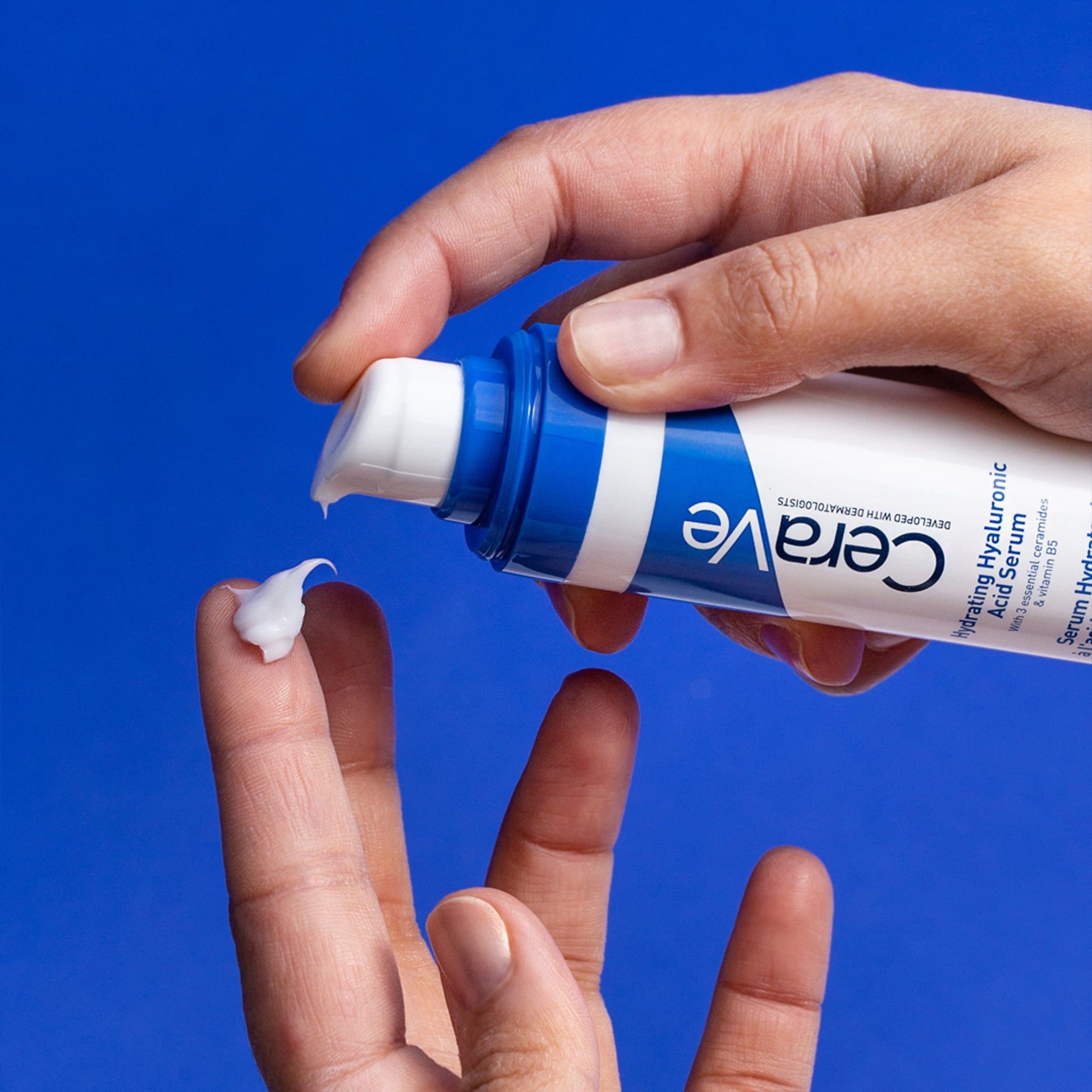 CeraVe Hydrating Hyaluronic Acid Face Serum - Application