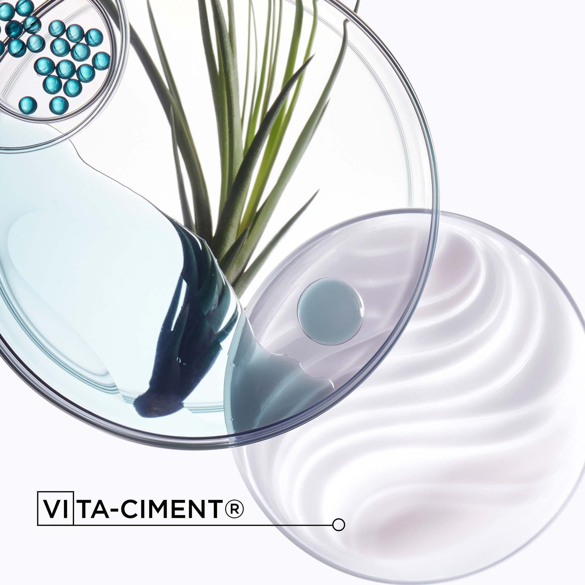 Kérastase Resistance Ciment Thermique Daily Nourishing Leave-In Treatment - Image 5