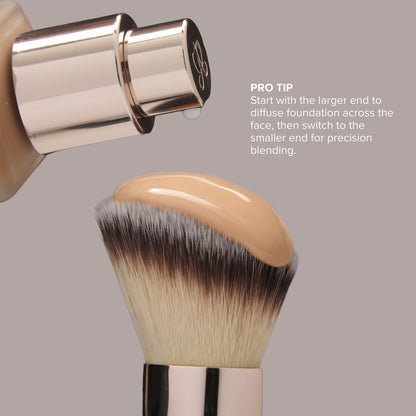 Anastasia Beverly Hills Impeccable Foundation & Face Brush - Image 4