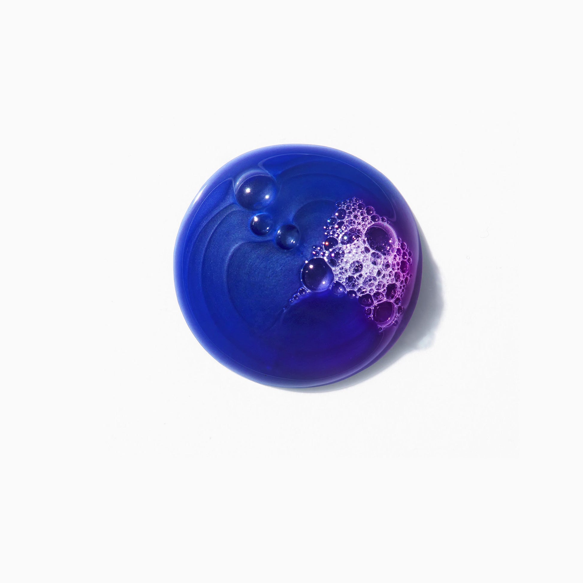 Kérastase Blond Absolu Bain Ultra Violet Shampoo - Application