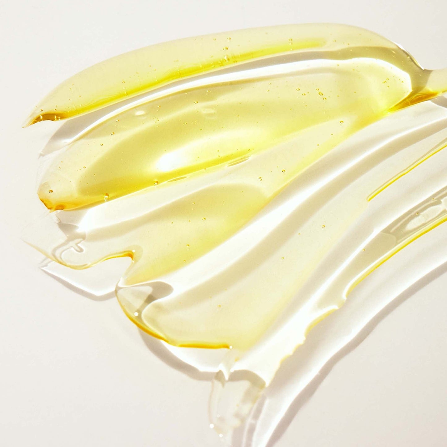 Biodance Radiant Vita Niacinamide Serum - Application