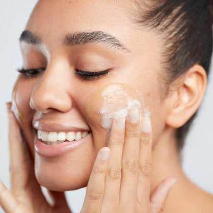 ELEMIS Superfood Facial Wash - Application