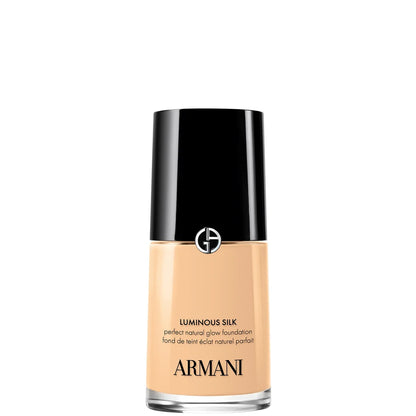 Armani Luminous Silk Foundation - Image 14