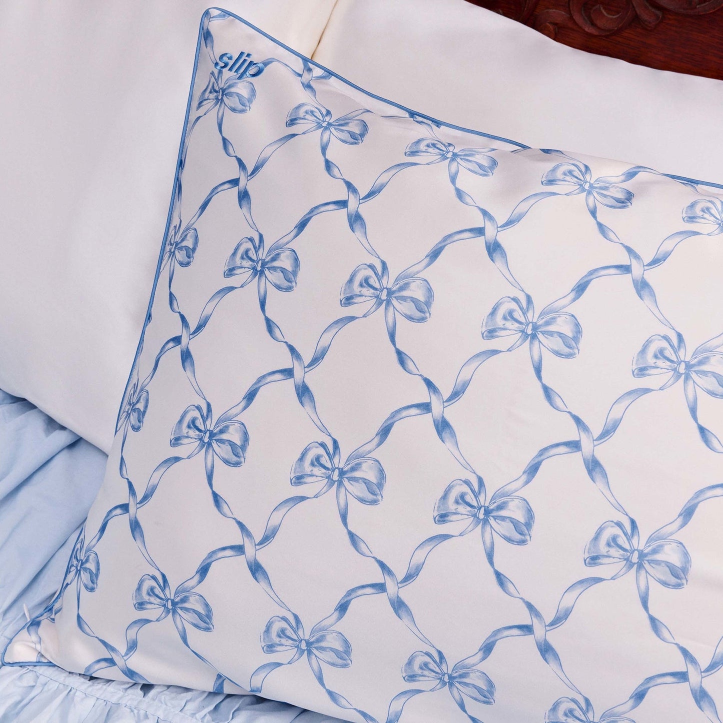 Slip Queen Pillowcase - Bowie - Application