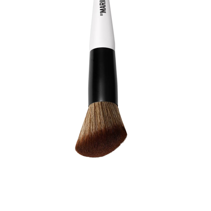 Makeup By Mario Makeup Brush F1 - Application