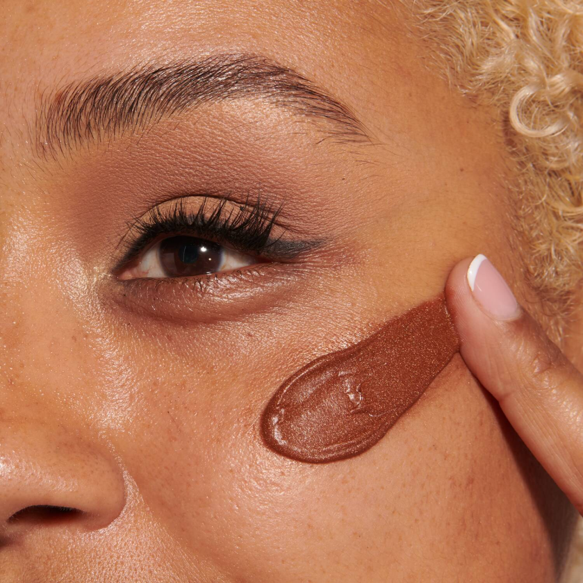 Huda Beauty Easy Blur Primer - Application