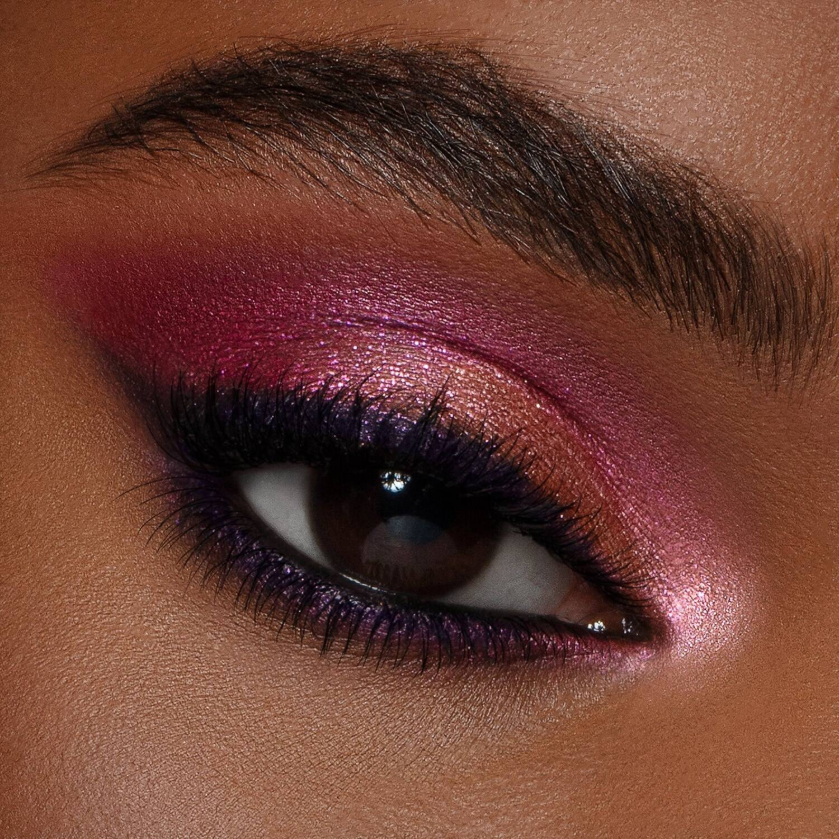 Makeup By Mario Master Metallics Palette - Application
